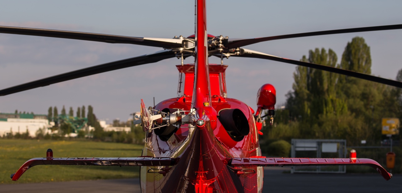 Rettungshubschrauber am Flugplatz Konstanz